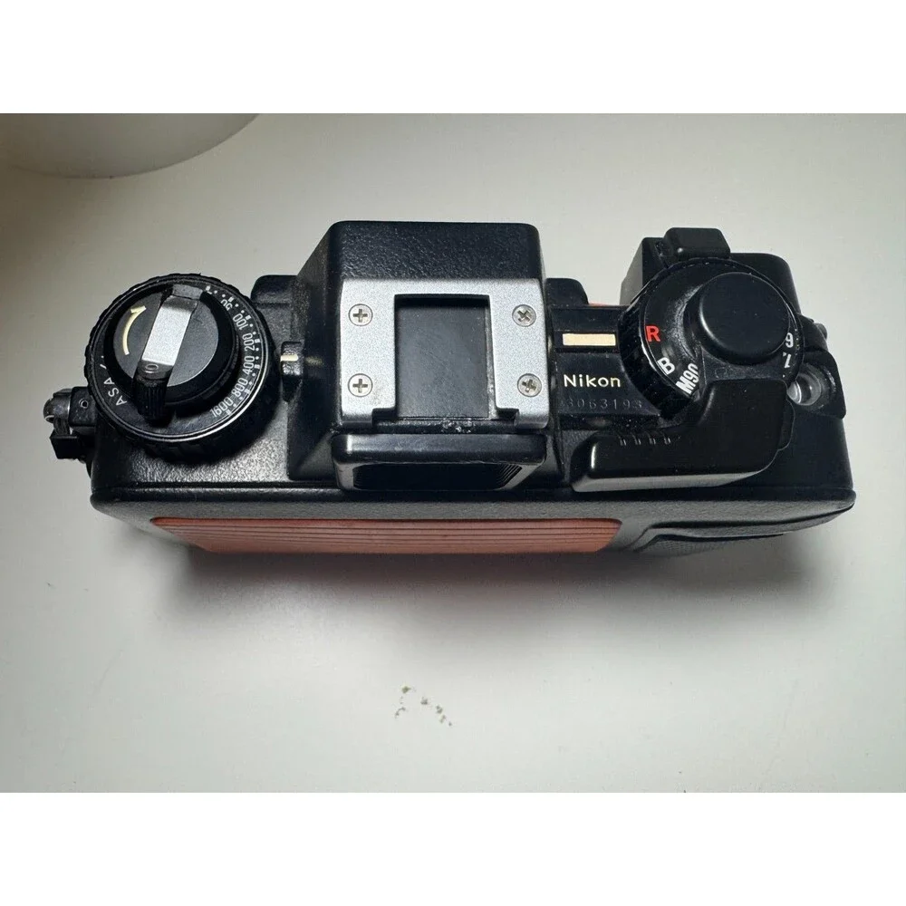 Nikonos V Waterproof / Underwater 35mm Film Camera Body, Orange (PARTS ONLY)